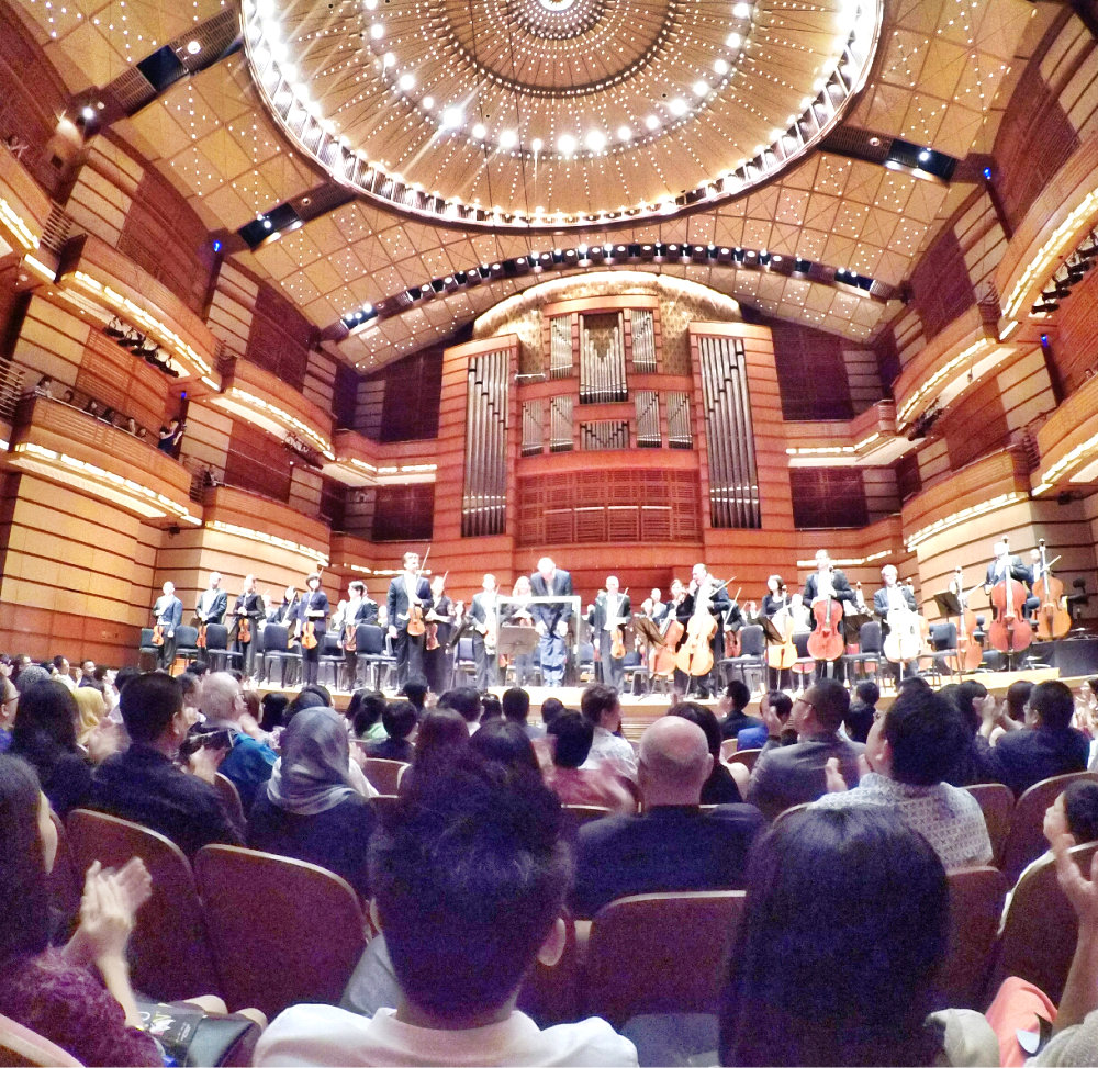 malaysia-kuala-lumpur-concert-beethoven-malaysian-philharmonic-orchestra-and-conductor-gabor-takacs-nagy-and-violin-ray-chen-beethoven-violin-cencerto-in-d-major-op61-a18-great-music