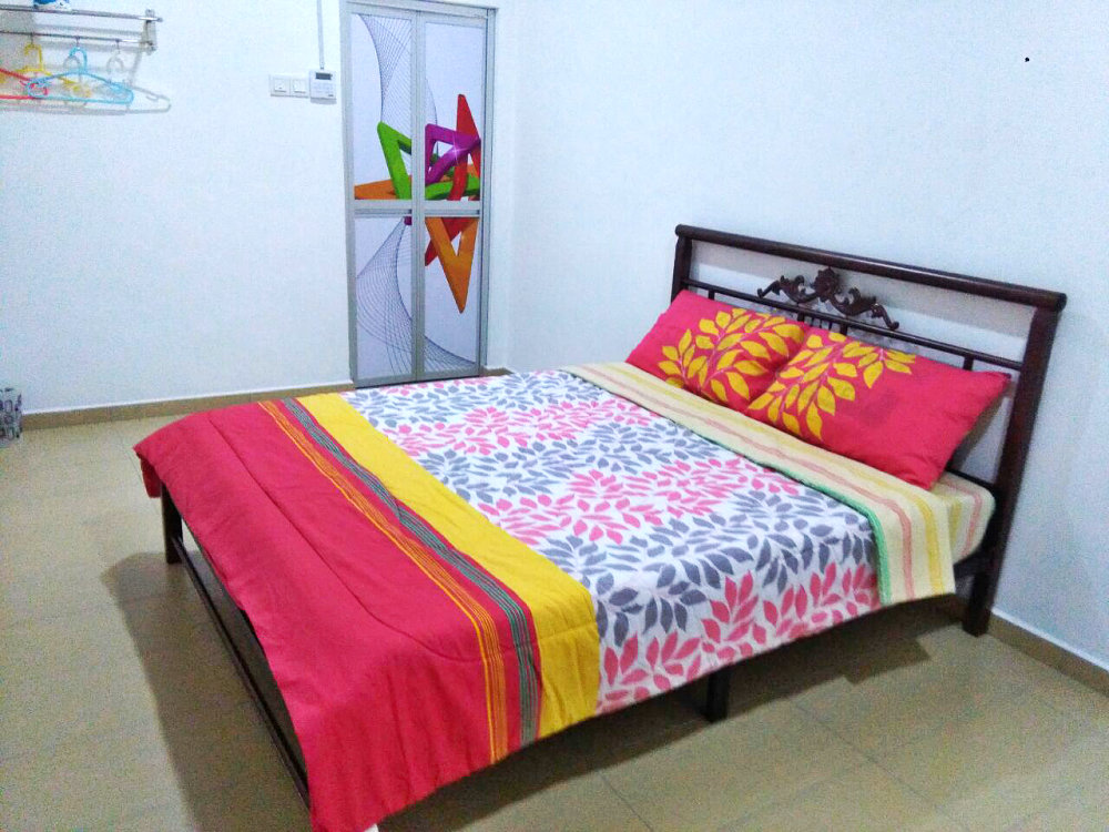 malaysia-johor-batu-pahat-homestay-near-bp-mall-jalan-kluang-taman-pasifik-selatan-%e9%a9%ac%e6%9d%a5%e8%a5%bf%e4%ba%9a-%e6%9f%94%e4%bd%9b-%e5%b3%87%e6%a0%aa%e5%90%a7%e8%be%96-%e6%b0%91%e5%ae%bf