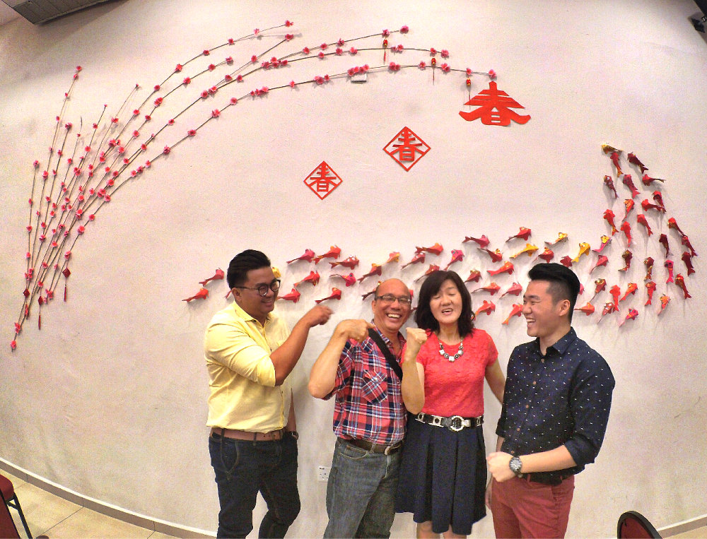 chinese-new-year-2017-meet-friends-once-a-year-uncle-soh-%e8%8b%8f%e7%90%a5%e7%8f%8d-loh-siew-tin-jason-soh-andrew-soh-gereja-joy-soga-joy-church-worship-%e8%8b%8f%e9%9b%85%e5%96%9c%e4%b9%90%e5%a0%82
