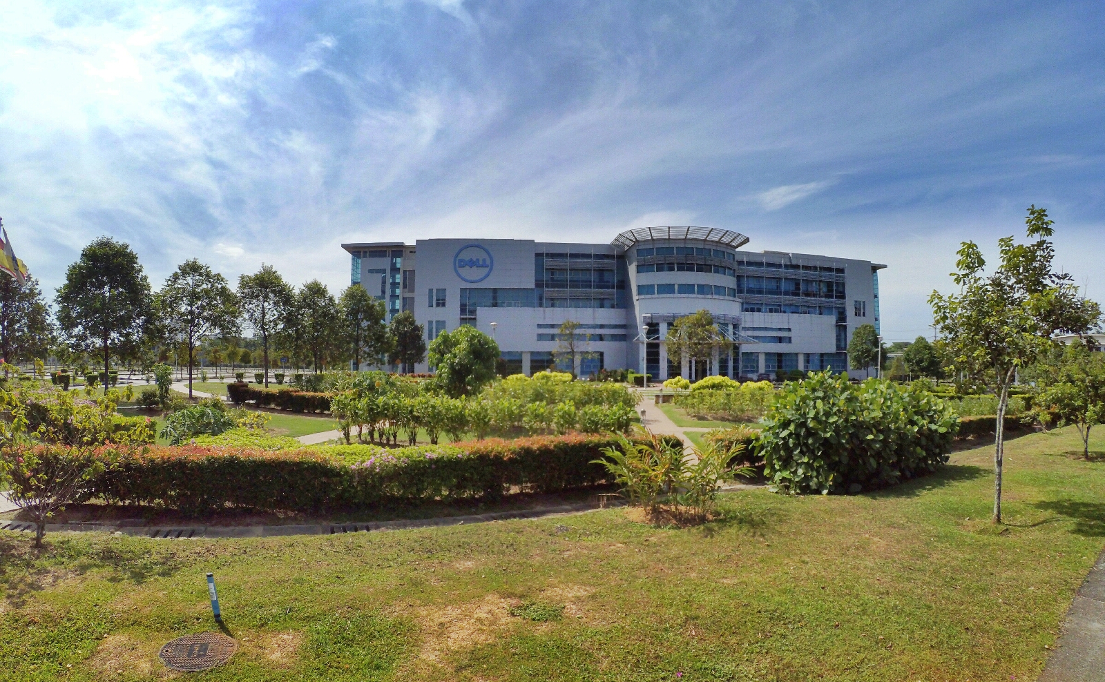 dell-cyberjaya-malaysia-raymond-ong-and-effye-ang-effye-media-online-advertising-a03