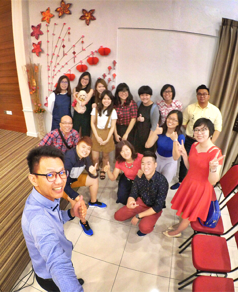 raymond-ong-effye-ang-chinese-new-year-2017-meet-friends-once-a-year-joyce-tan-low-wuan-qi-loh-siew-tin-gereja-joy-soga-joy-church-worship-%e8%8b%8f%e9%9b%85%e5%96%9c%e4%b9%90%e5%a0%82%e6%96%b0