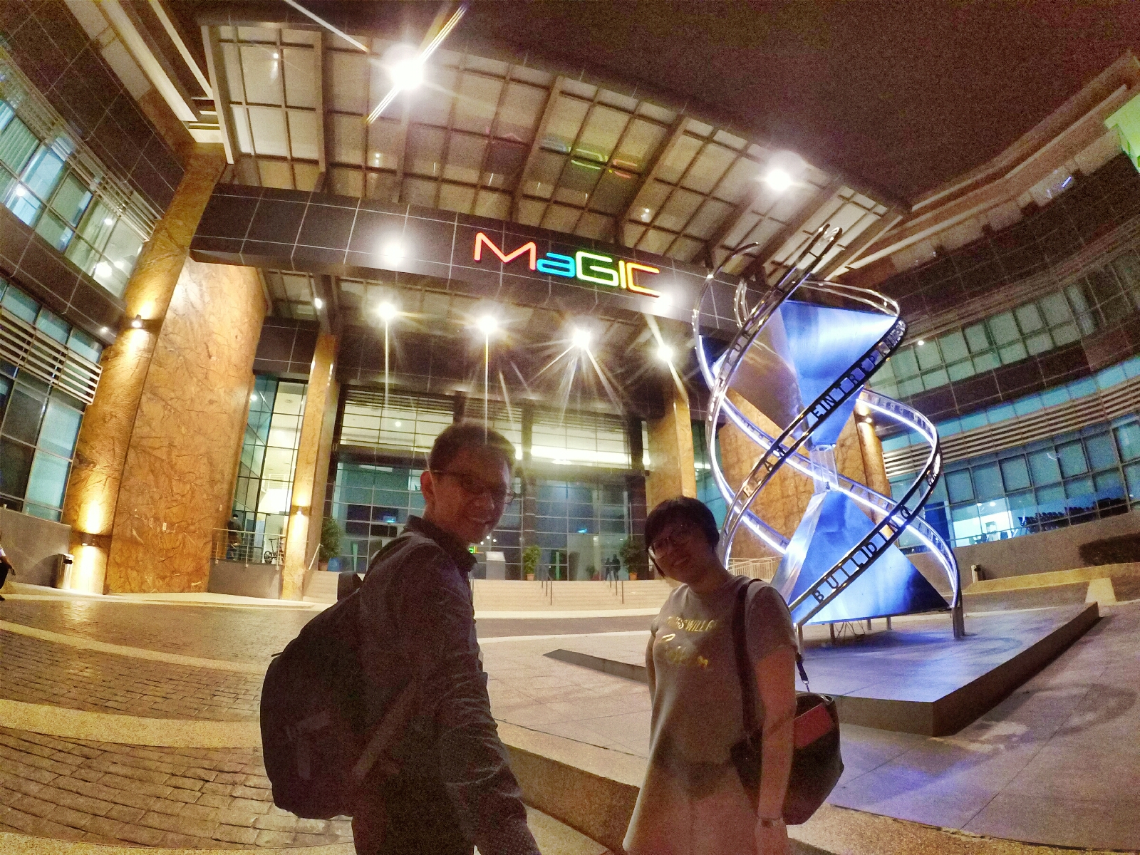 startup-weekend-at-magic-cyberjaya-malaysia-powered-by-google-for-entrepreneurs-social-enterprise-edition-raymond-ong-and-effye-ang-effye-media-online-advertising-a44