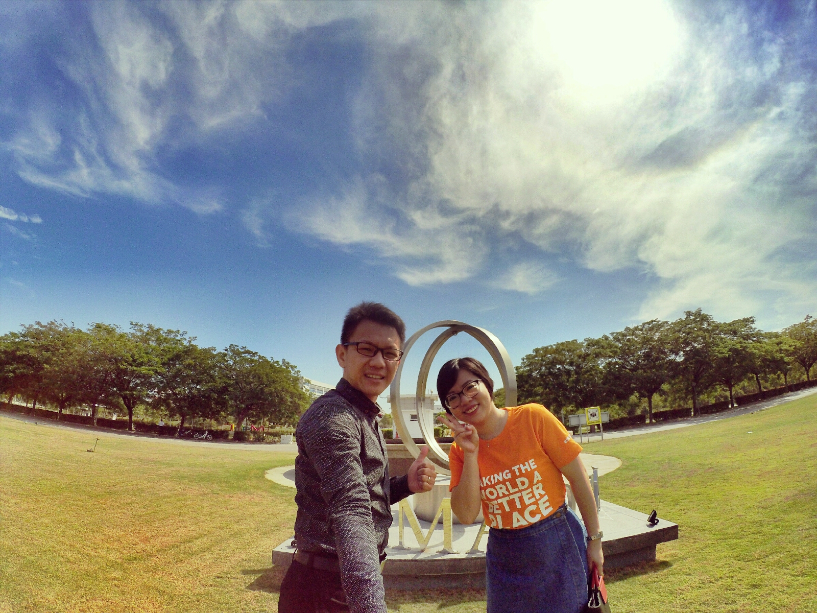 startup-weekend-at-magic-cyberjaya-malaysia-powered-by-google-for-entrepreneurs-social-enterprise-edition-raymond-ong-and-effye-ang-effye-media-online-advertising-a50