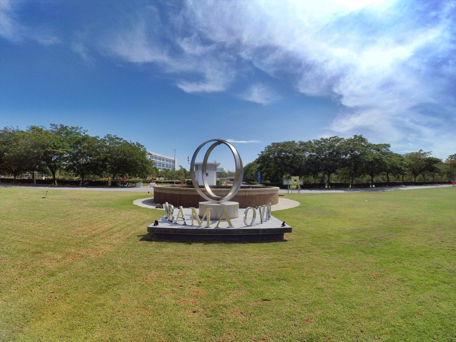 startup-weekend-at-magic-cyberjaya-malaysia-powered-by-google-for-entrepreneurs-social-enterprise-edition-raymond-ong-and-effye-ang-effye-media-online-advertising-a60