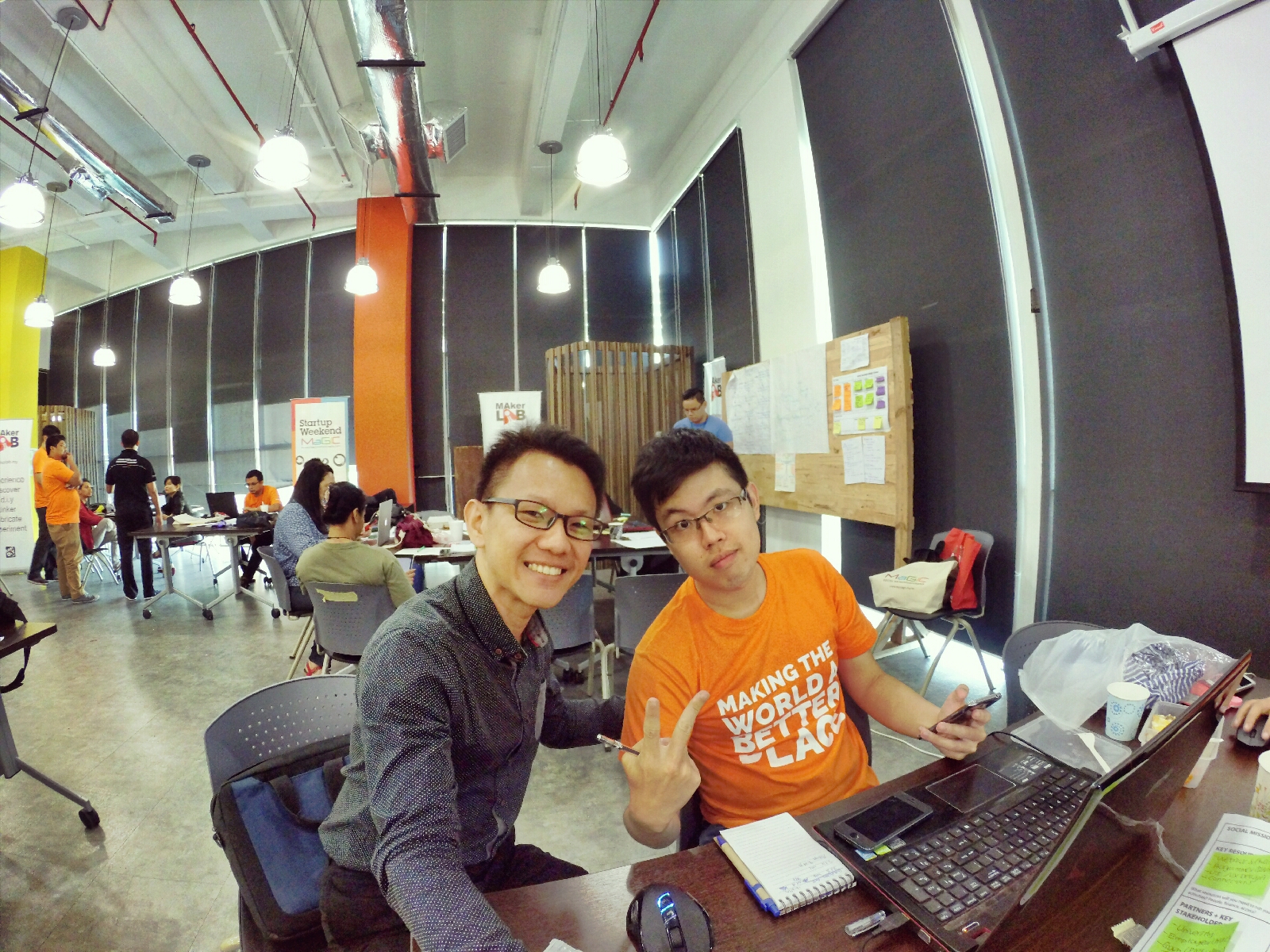 startup-weekend-at-magic-cyberjaya-malaysia-powered-by-google-for-entrepreneurs-social-enterprise-edition-raymond-ong-and-effye-ang-effye-media-online-advertising-a73