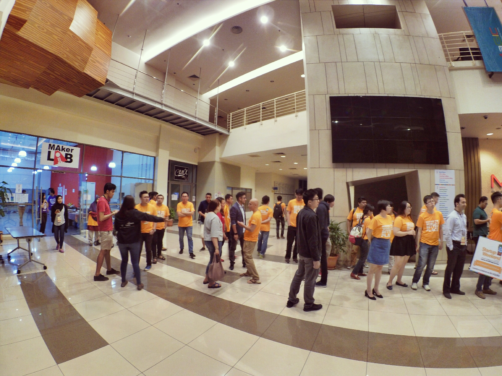 startup-weekend-at-magic-cyberjaya-malaysia-powered-by-google-for-entrepreneurs-social-enterprise-edition-raymond-ong-and-effye-ang-effye-media-online-advertising-a75