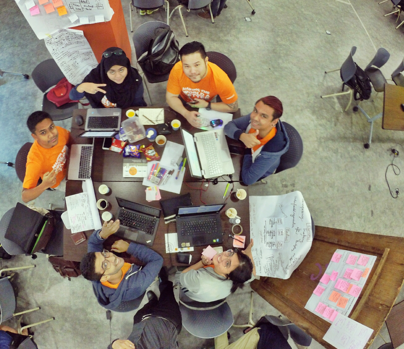 startup-weekend-at-magic-cyberjaya-malaysia-powered-by-google-for-entrepreneurs-social-enterprise-edition-raymond-ong-and-effye-ang-effye-media-online-advertising-b15