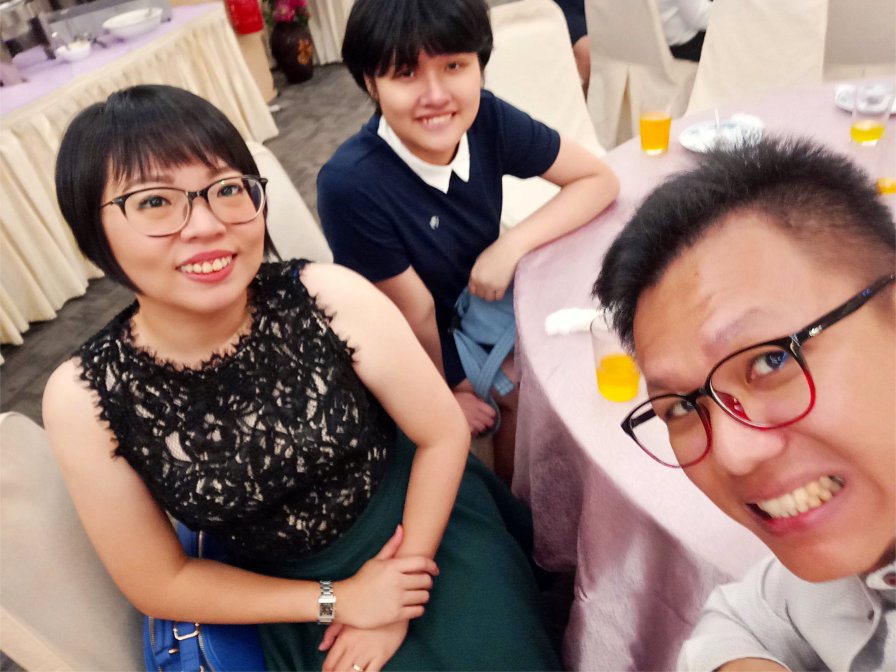 batu-pahat-church-wedding-tory-tan-and-elaine-teo-joyful-happiness-wedding-day-at-saving-grace-church-raymond-ong-effye-ang-effye-media-online-advertising-website-development-business-education-a68