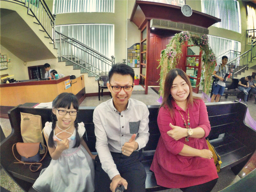 batu-pahat-church-wedding-tory-tan-and-elaine-teo-joyful-happiness-wedding-day-at-saving-grace-church-raymond-ong-effye-ang-effye-media-online-advertising-website-development-business-education-a36