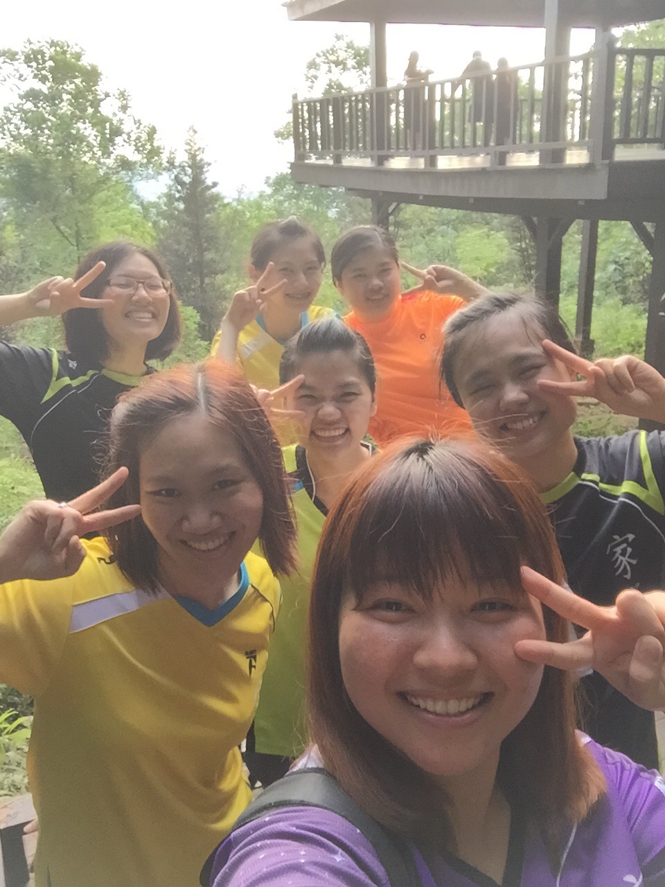 2016年大家一起在家家牙科的日子:):)