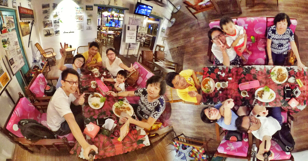 Dinner at Roundabout Kopitiam