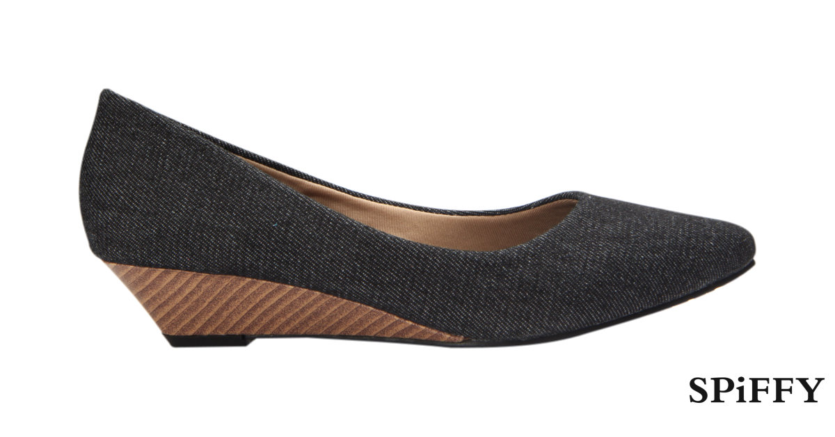 11Street Sales – Spiffy Women Mid Heels Shoes – Black Colour MF3762010