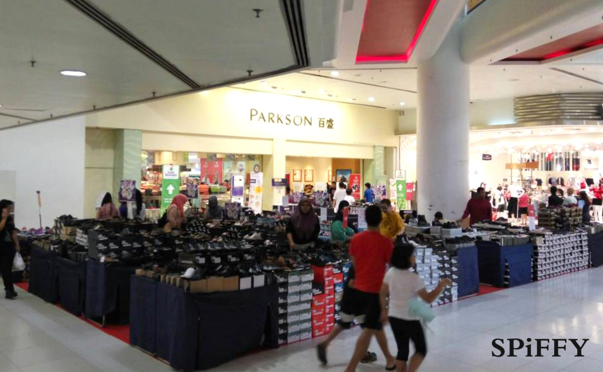 Fashion Shoes Sales Affordable Shoes Red Modani Store at Subang Parade Subang Jaya Selangor Malaysia Spiffy Fasshion Shoes Season Clearance Stock Spiffy Fair A01