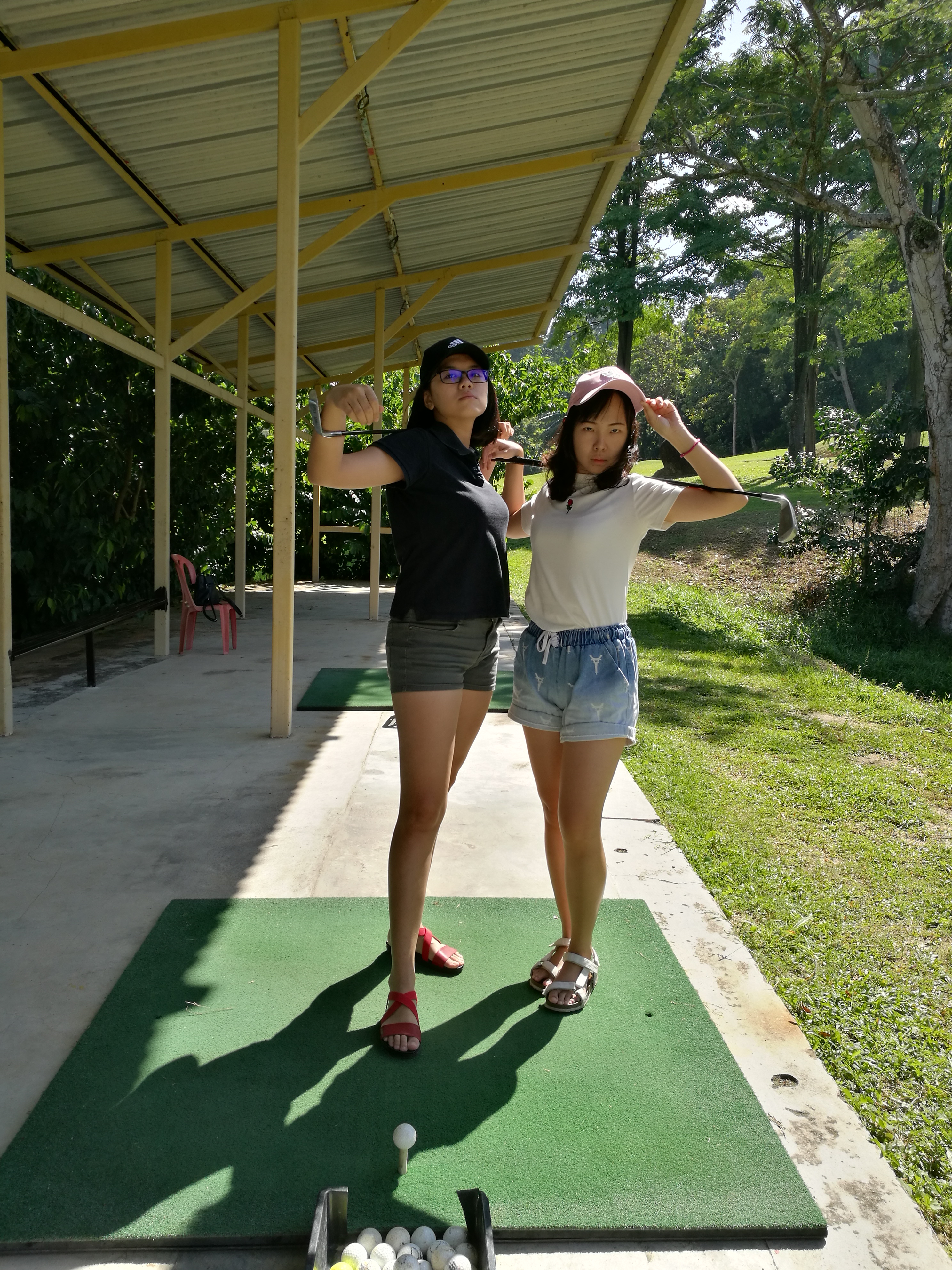 Malaysia Johor Batu Pahat Travel of Raymond Ong | Effye Ang | Pinky Ning | Estella Oon - A Trip Around Batu Pahat!