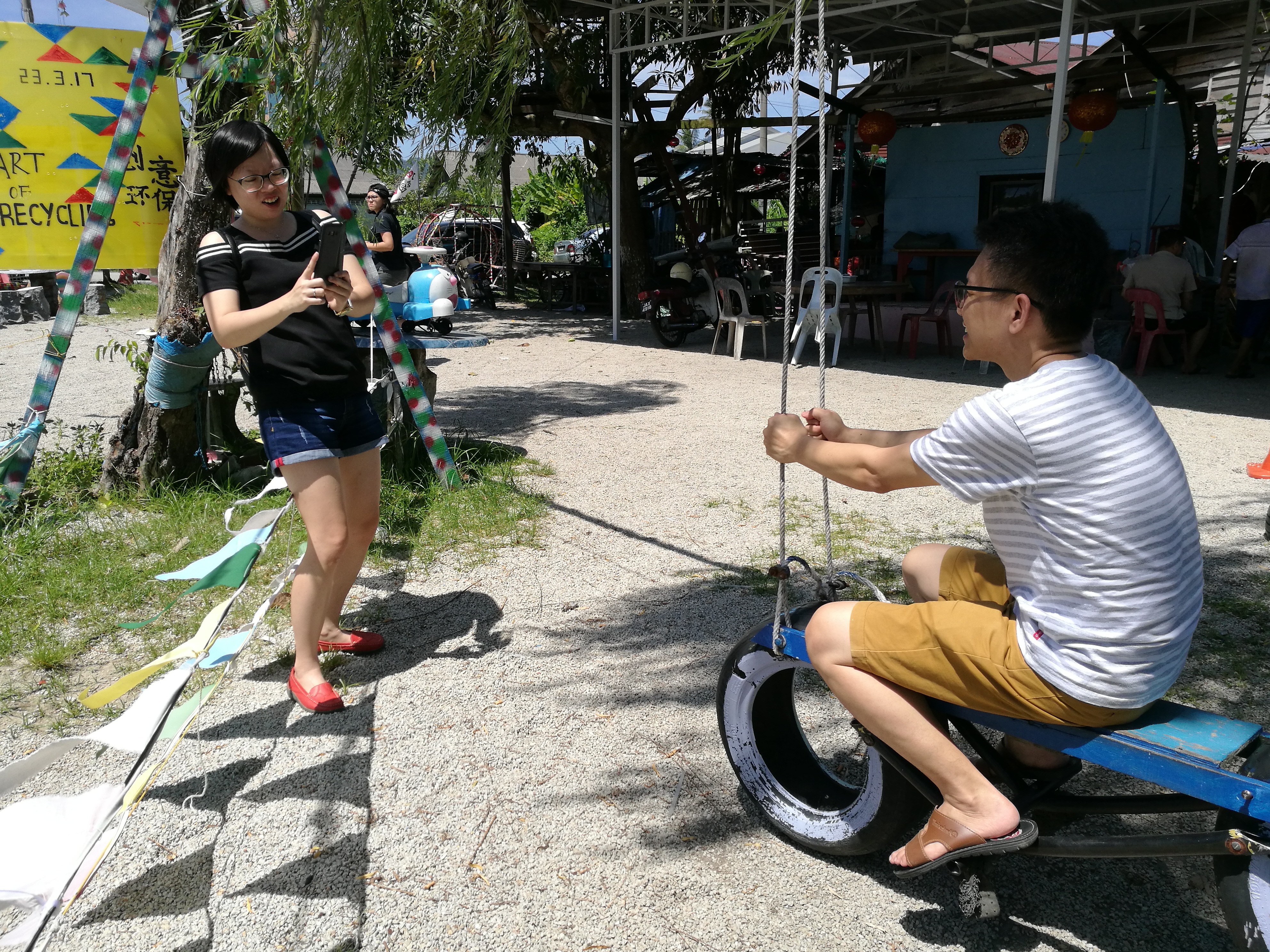 Malaysia Johor Batu Pahat Travel of Raymond Ong | Effye Ang | Pinky Ning | Estella Oon - A Trip Around Batu Pahat!