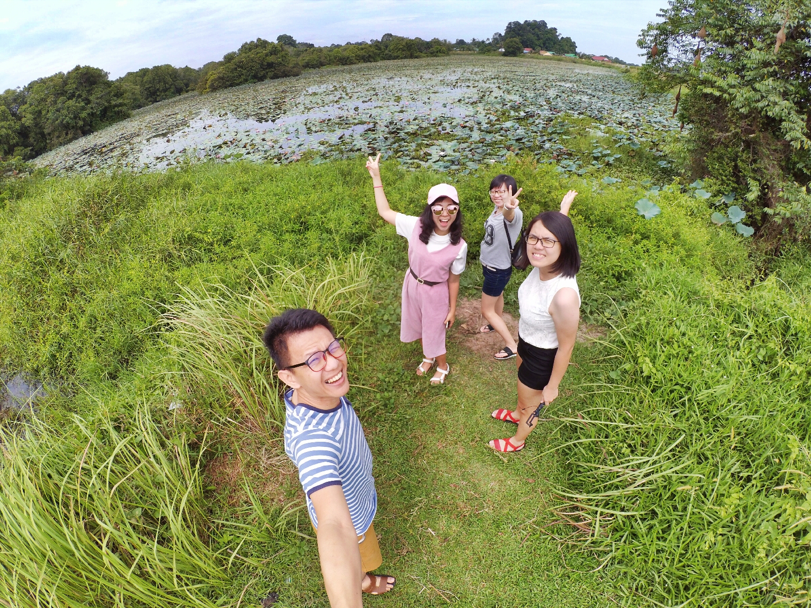 Malaysia Johor Batu Pahat Travel Raymond Ong | Effye Ang | Pinky Ning | Estella Oon - A Trip Around Batu Pahat!