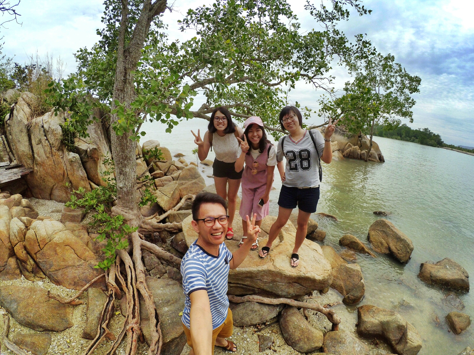 Malaysia Johor Batu Pahat Travel Raymond Ong | Effye Ang | Pinky Ning | Estella Oon - A Trip Around Batu Pahat!