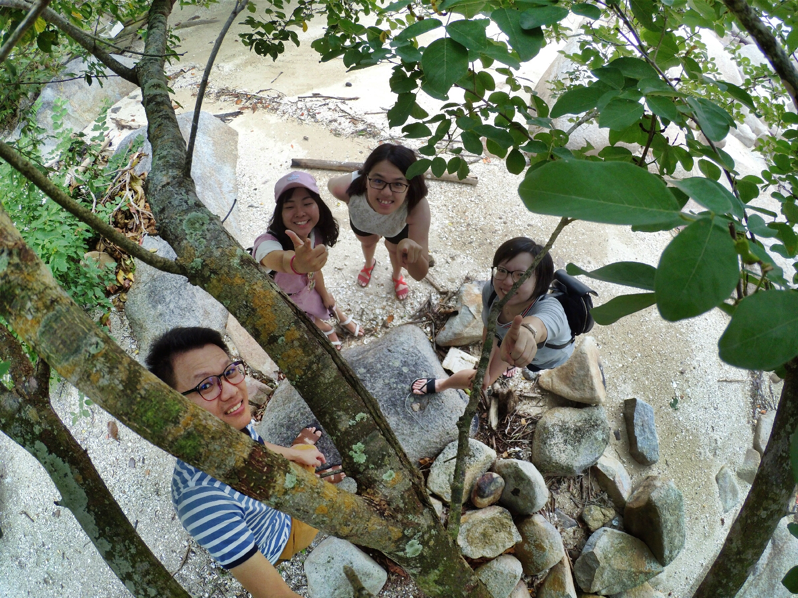 Malaysia Johor Batu Pahat Travel Raymond Ong | Effye Ang | Pinky Ning | Estella Oon - A Trip Around Batu Pahat!