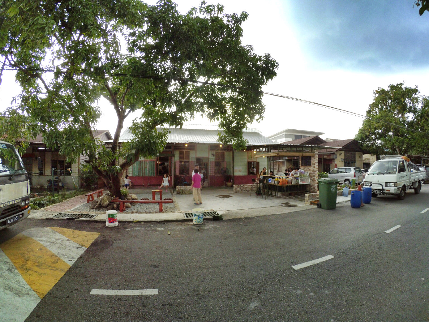 长颈鹿图书馆 蕉赖 雪兰莪 马来西亚 文艺咖啡厅图书馆 Little Giraffe Book Club Balakong 43200 Batu 9 Cheras Selangor Malaysia Art Cafe Library A05