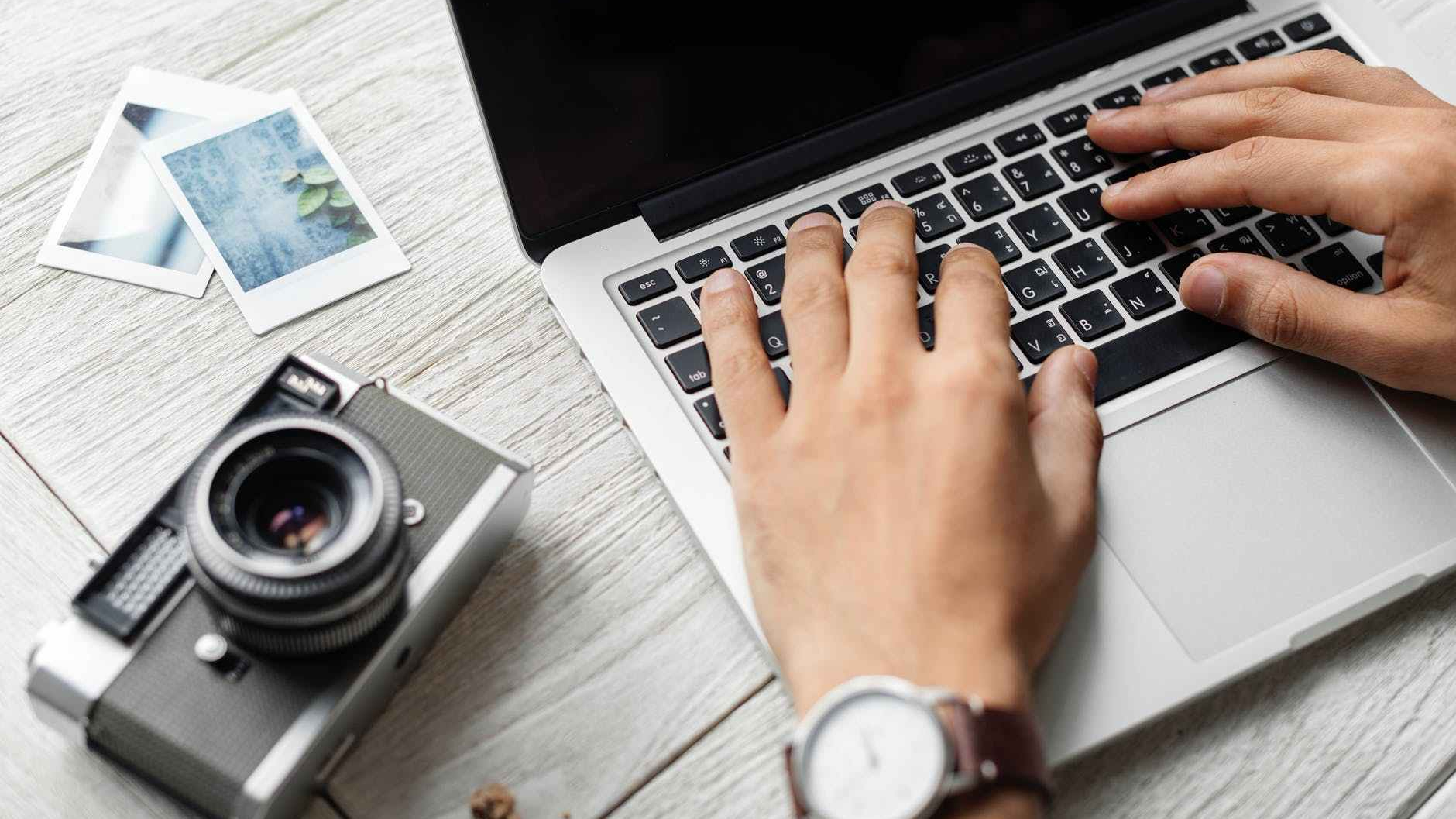 职位空缺 – 社交媒体管理与营销部门