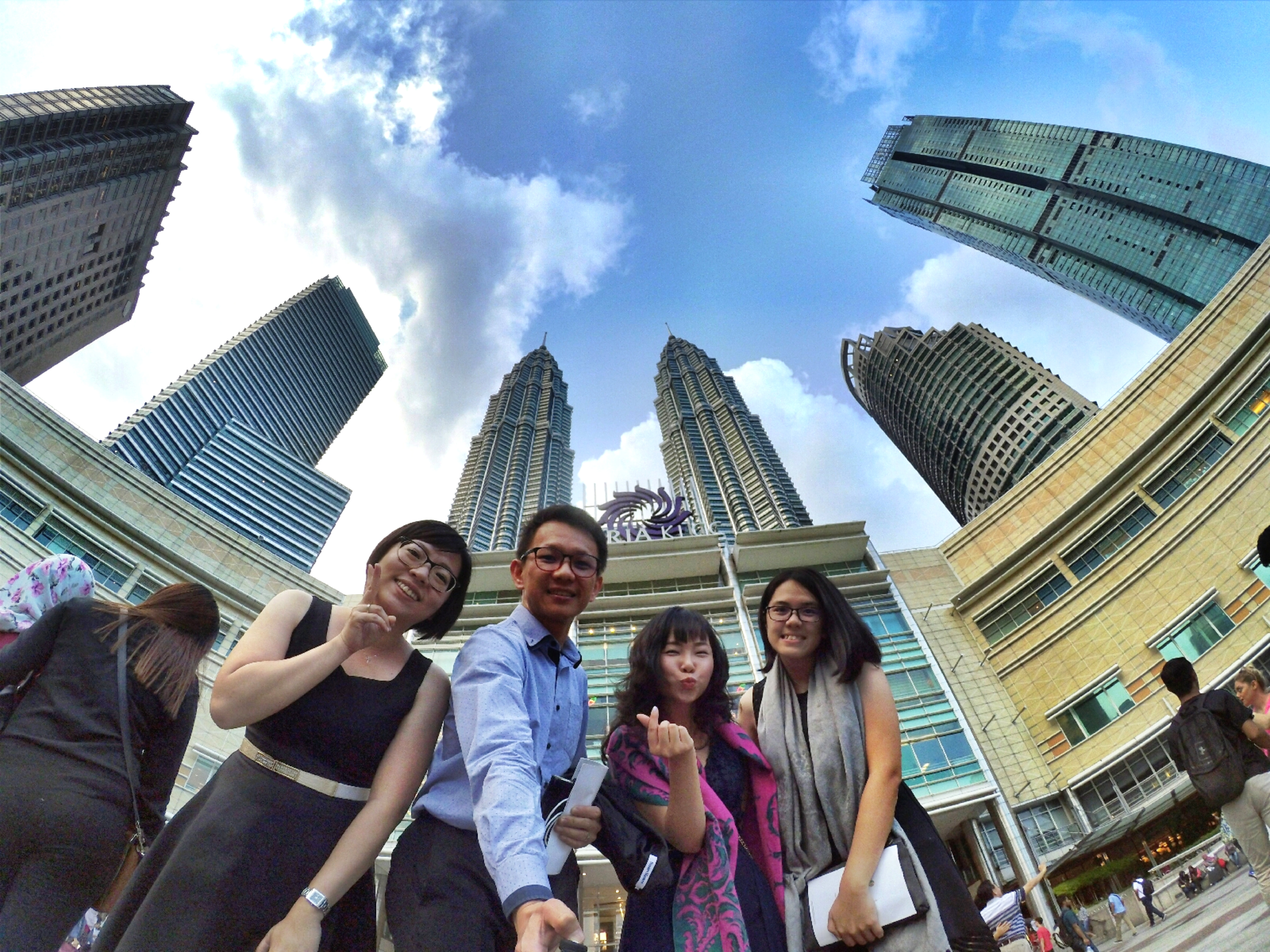KLCC Kuala Lumpur Malaysia Kuala Lumpur City Centre Selangor Travel Raymond Ong Effye Ang Pinky Ning Estella Oon PETRONAS Twin Towers 马来西亚 吉隆坡 双峰塔 旅游 雪兰莪 A19