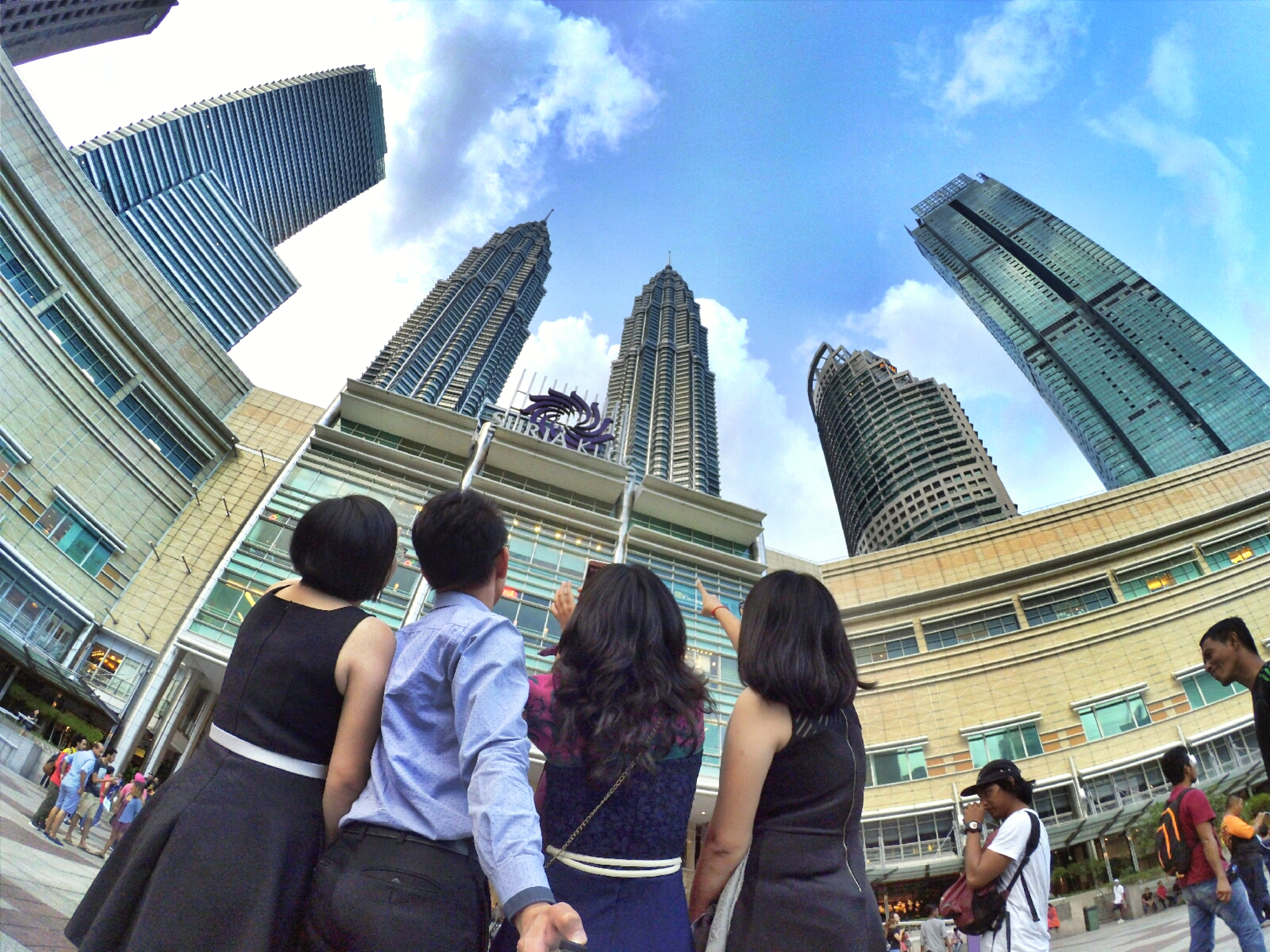 KLCC Kuala Lumpur Malaysia Kuala Lumpur City Centre Selangor Travel Raymond Ong Effye Ang Pinky Ning Estella Oon PETRONAS Twin Towers 马来西亚 吉隆坡 双峰塔 旅游雪兰莪A28