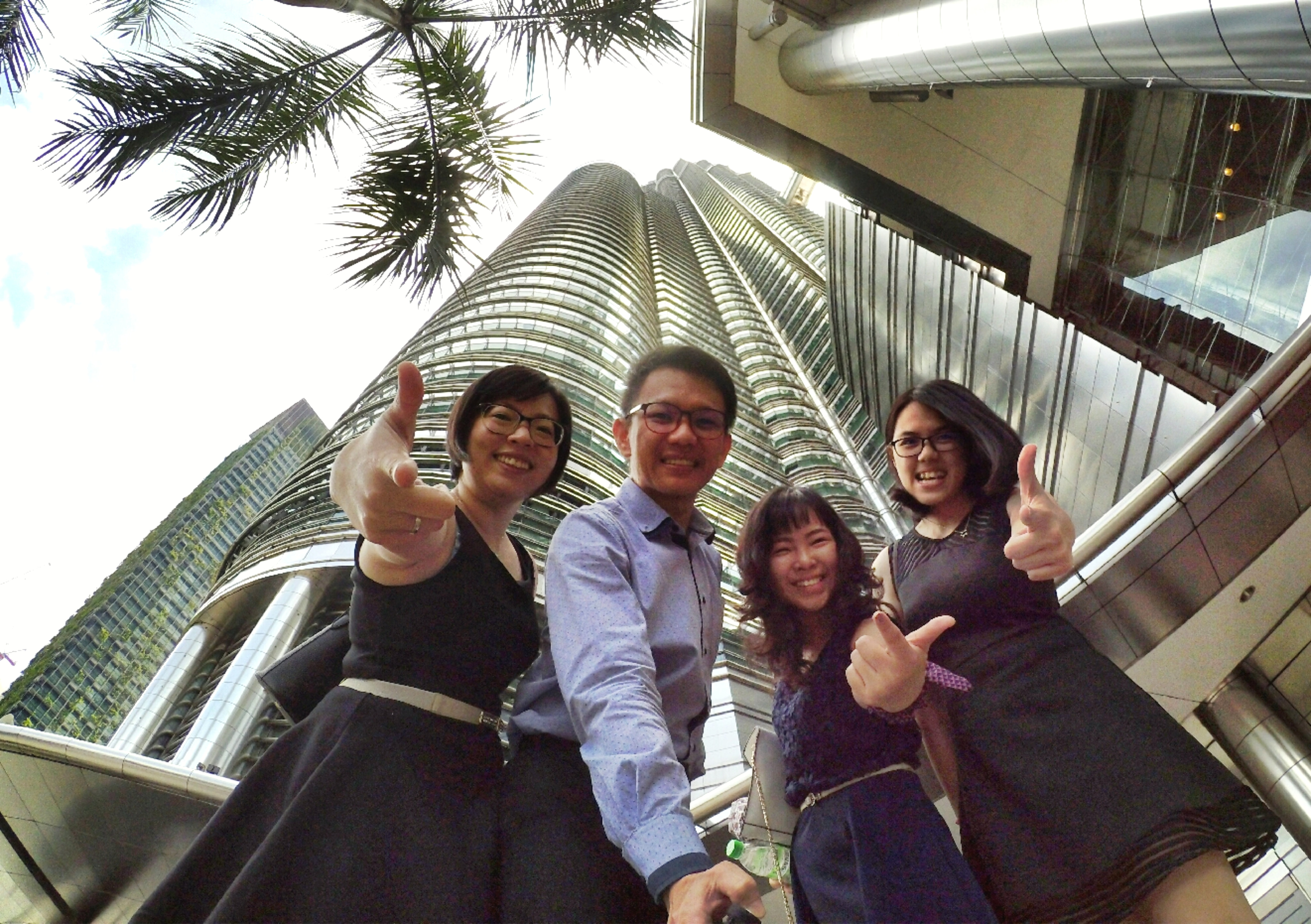 KLCC Kuala Lumpur Malaysia Kuala Lumpur City Centre Selangor Travel Raymond Ong Effye Ang Pinky Ning Estella Oon PETRONAS Twin Towers 马来西亚 吉隆坡 双峰塔 旅游 雪兰莪 A04