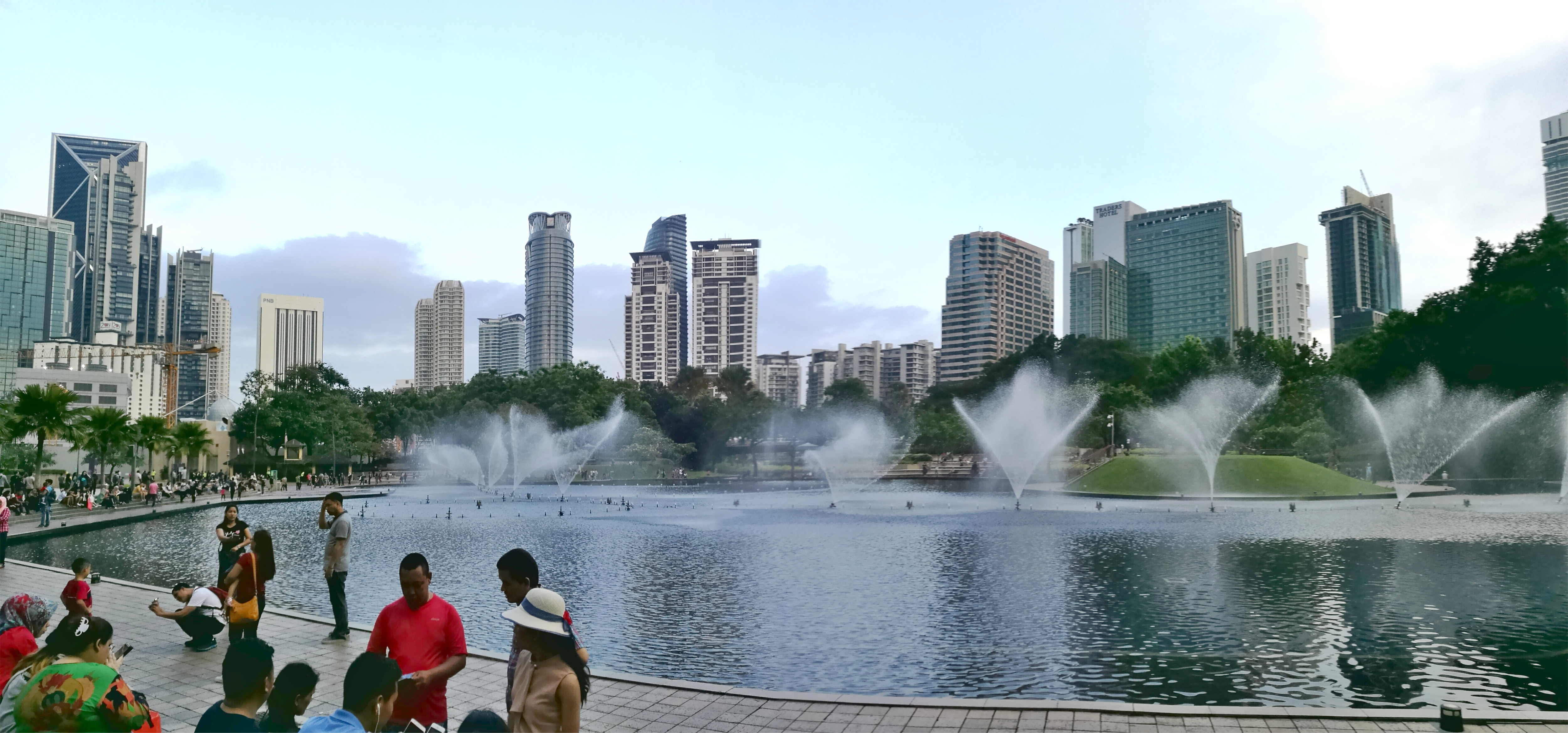 KLCC Kuala Lumpur Malaysia Kuala Lumpur City Centre Selangor Travel Raymond Ong Effye Ang Pinky Ning Estella Oon PETRONAS Twin Towers 马来西亚 吉隆坡 双峰塔 旅游雪兰莪B04