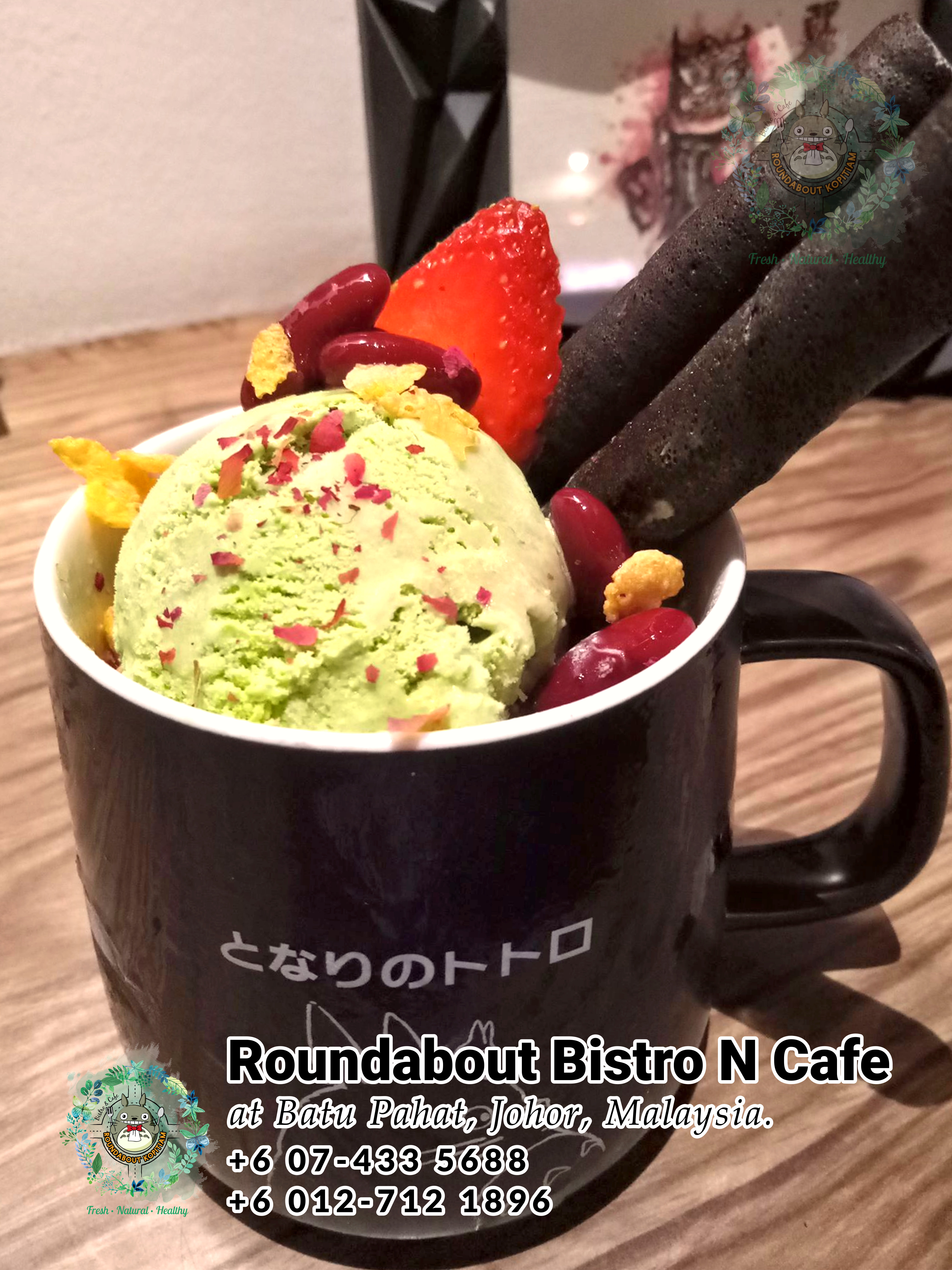 Batu Pahat Roundabout Bistro N Cafe Malaysia Johor Batu Pahat Totoro Cafe Historical Building Cafe Batu Pahat Landmark Buffet Birthday Party Wedding Function Event Kopitiam PB01-27