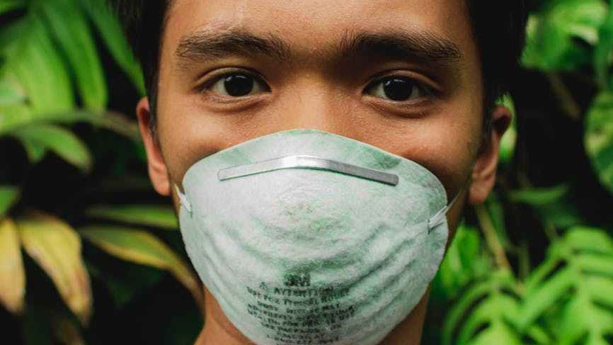 从中国朋友那里要来的一些视频-中国对抗武汉肺炎疫情在中国区域的一些录影