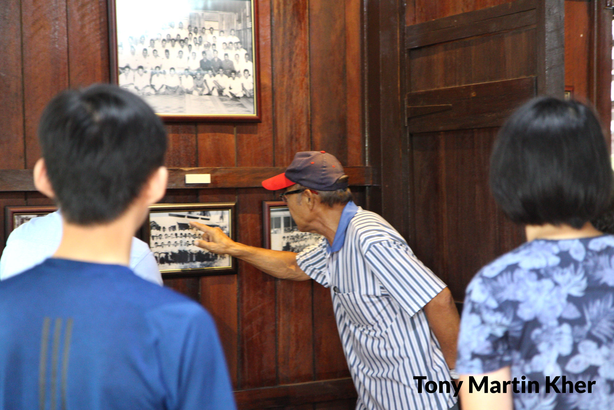 Tony Martin Kher Chu Bin 郭洙铭 历史文物爱好者 天生的导览员 峇株巴辖人 Batu Pahat People A01