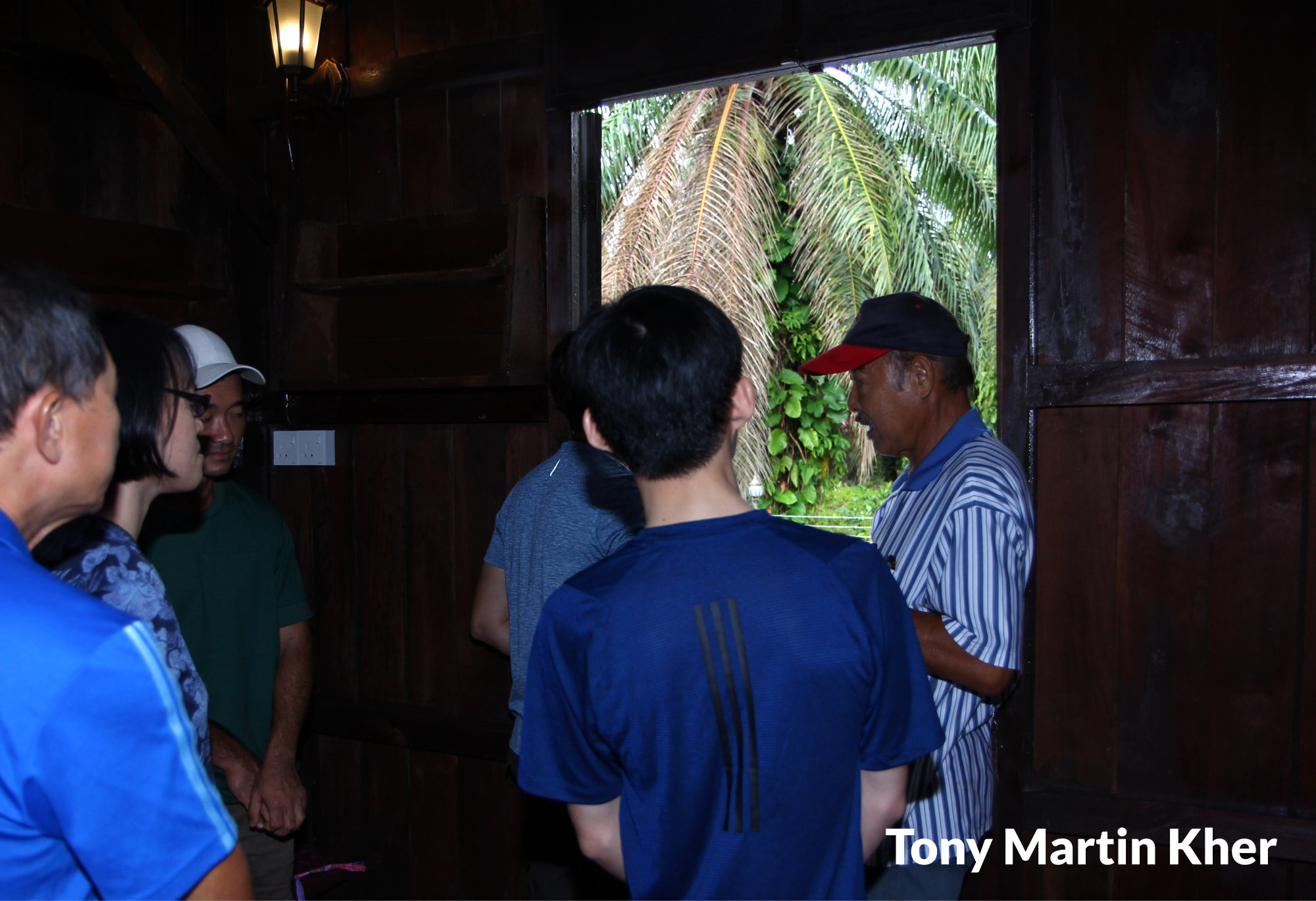 Tony Martin Kher Chu Bin 郭洙铭 历史文物爱好者 天生的导览员 峇株巴辖人 Batu Pahat People A07