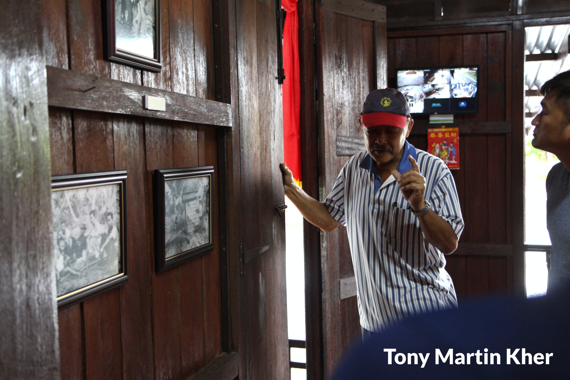 Tony Martin Kher Chu Bin 郭洙铭 历史文物爱好者 天生的导览员 峇株巴辖人 Batu Pahat People A11