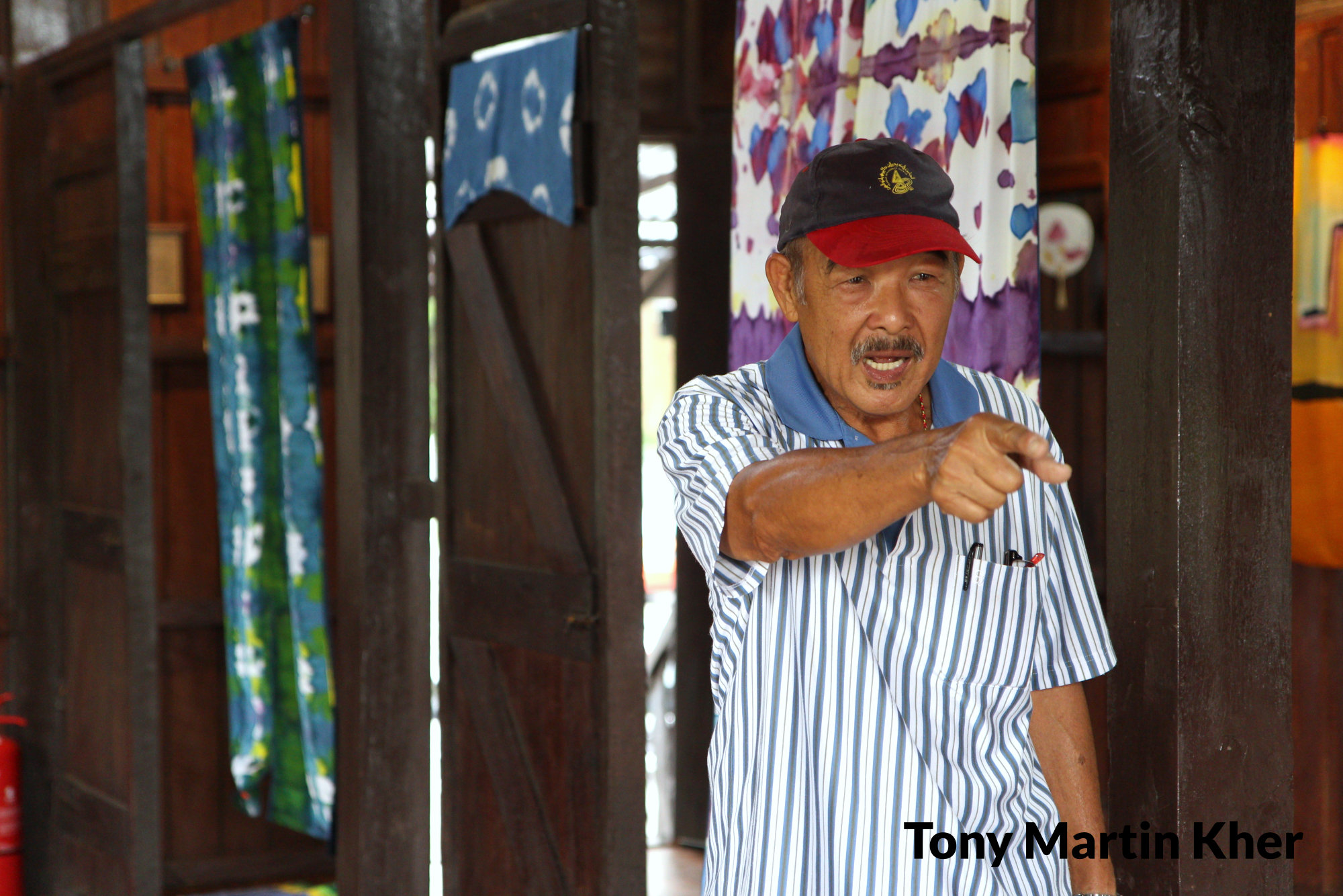 Tony Martin Kher Chu Bin 郭洙铭 历史文物爱好者 天生的导览员 峇株巴辖人 Batu Pahat People A13