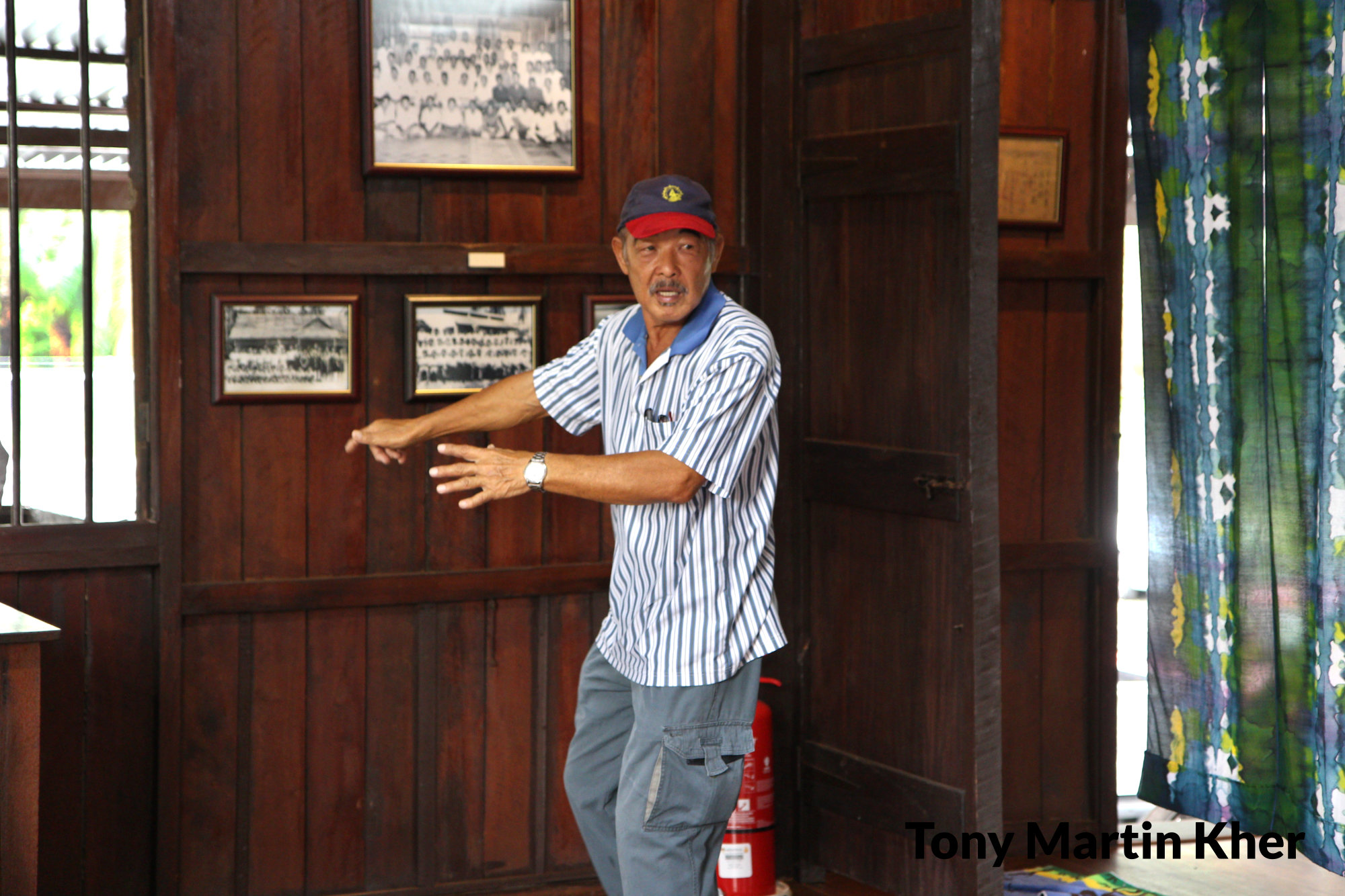 Tony Martin Kher Chu Bin 郭洙铭 历史文物爱好者 天生的导览员 峇株巴辖人 Batu Pahat People A17