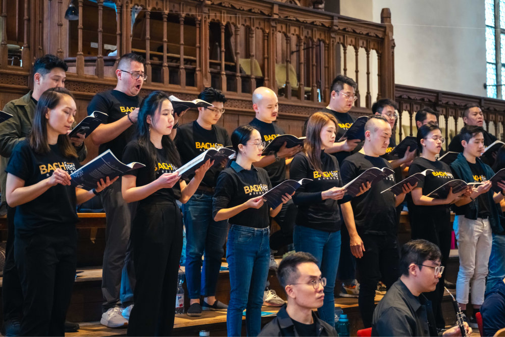 马来西亚女高音谢依燕 马来西亚巴赫节庆典合唱与管弦乐团的创办团员之一 毕业于维也纳市立音乐及艺术学院 A06